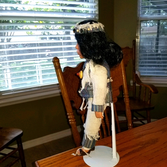 Native American Doll - Picture 6 of 6